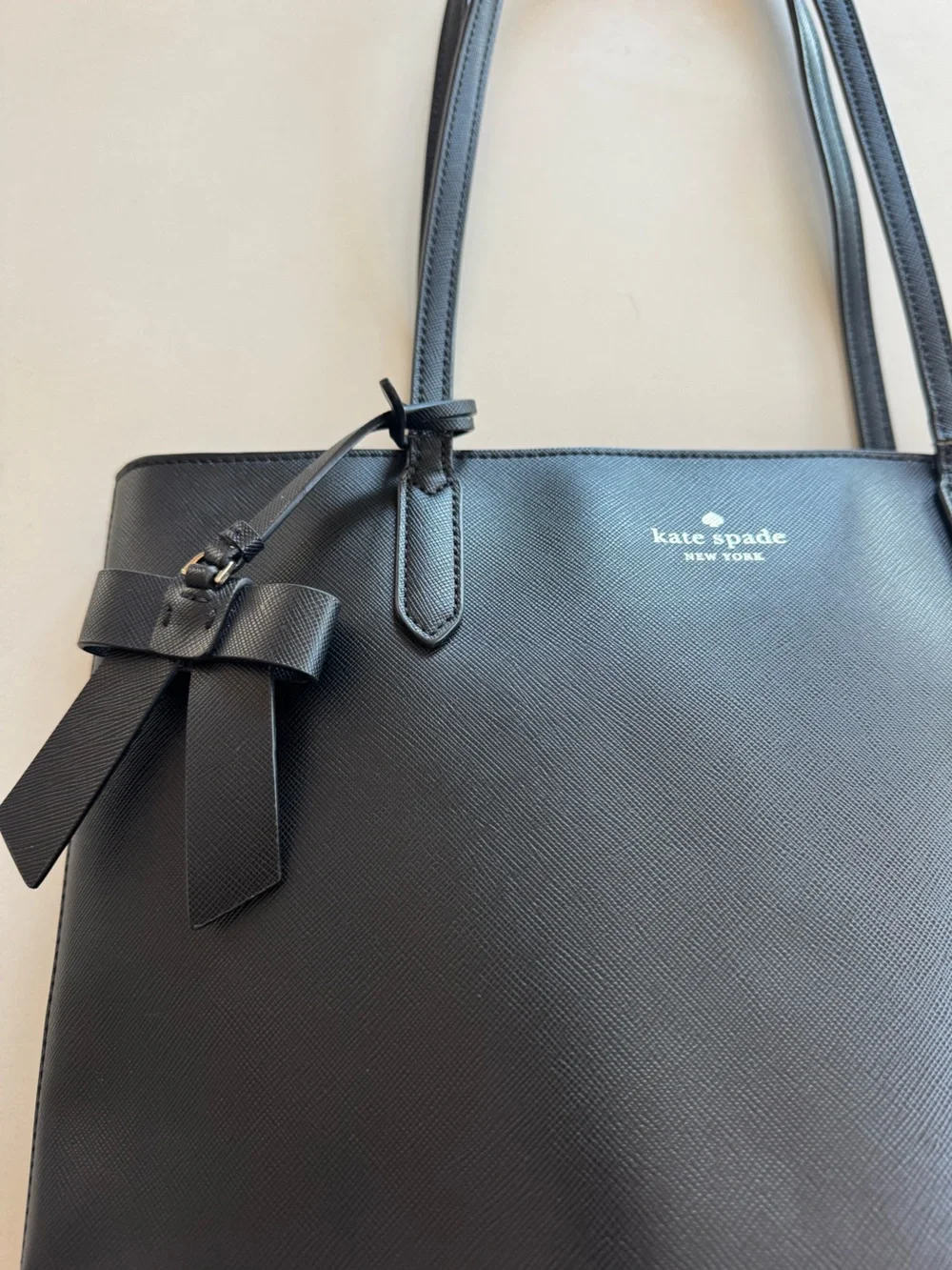 Kate Spade New York Black Saffiano Leather Tote Bag Bow Zip Top Shoulder Purse